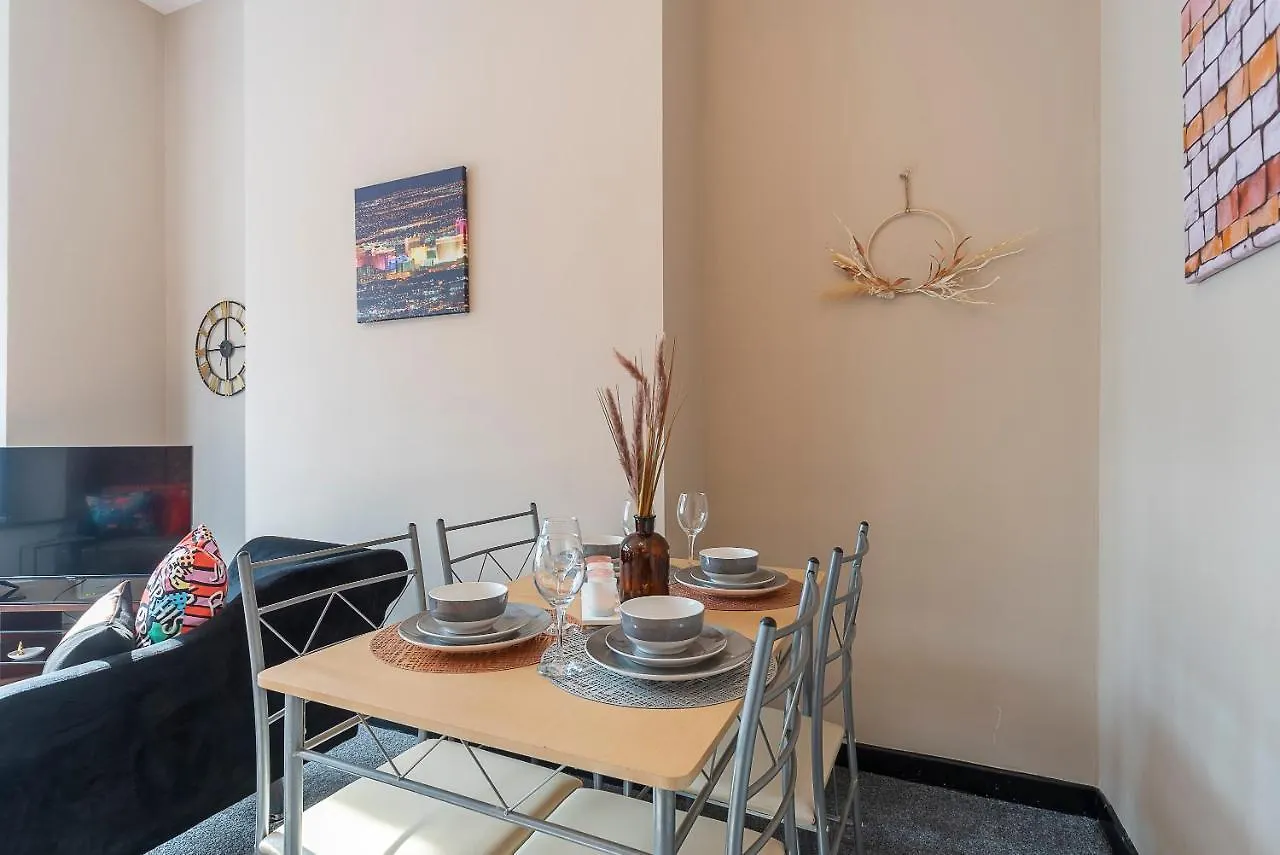 Hull Ground Floor 1 Bedroom Apt 3 Beds Spacious Jesouth Striking Kingston upon Hull